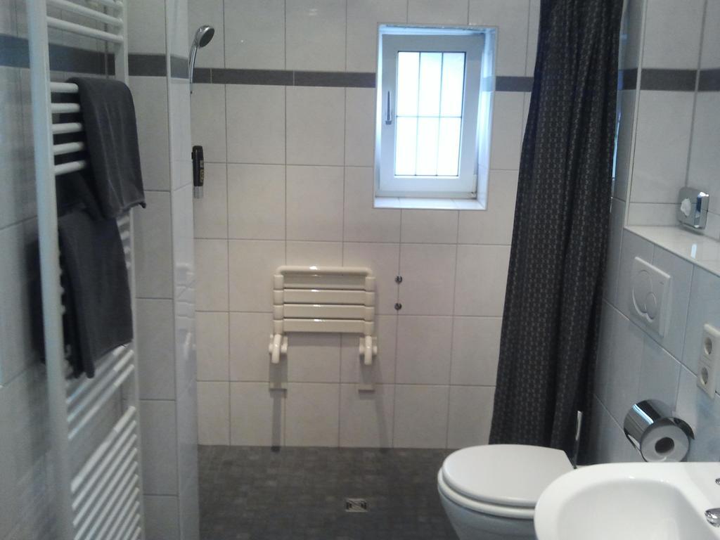Mary´s Apartment *
